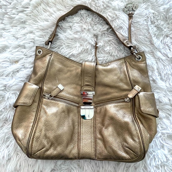 MICHAEL Michael Kors Handbags - Michael Kors metallic gold purse